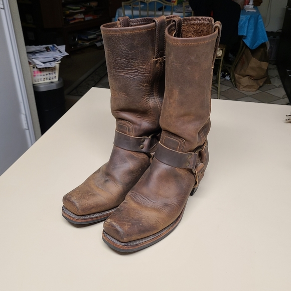 Frye Shoes - Frye Harness western cowboy boots size 10